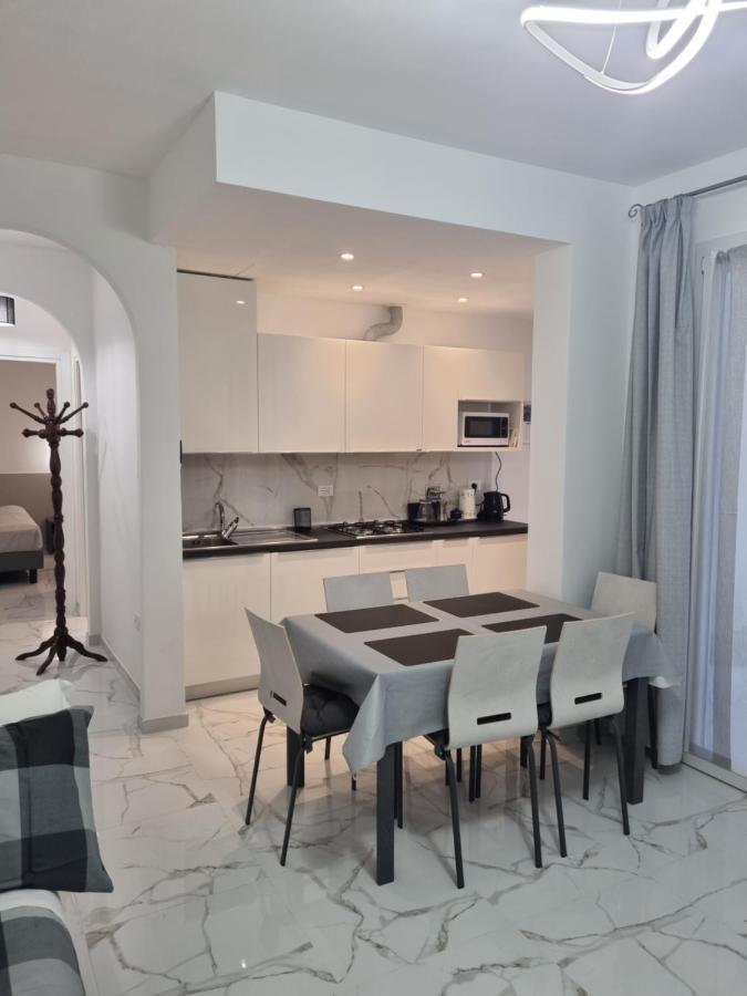 Eurosanremo Apartments Exteriér fotografie
